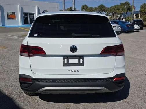 2022 Volkswagen Taos 1.5T S