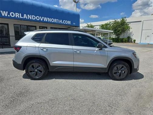 2025 Volkswagen Taos 1.5T S