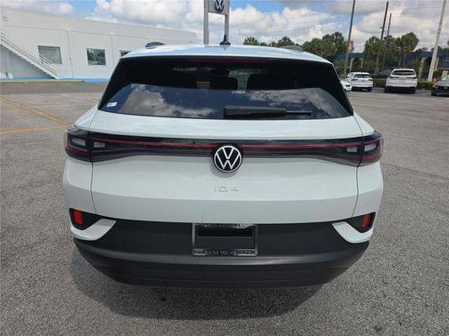 Pure White 2023 Volkswagen ID.4 Pro