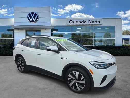 Pure White 2023 Volkswagen ID.4 Pro