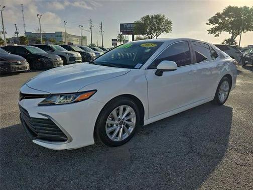 2023 Toyota Camry LE