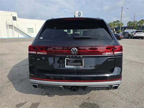 2025 Volkswagen Atlas 2.0T Peak Edition
