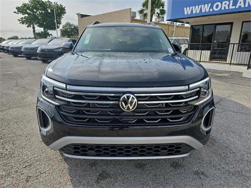 2025 Volkswagen Atlas 2.0T Peak Edition