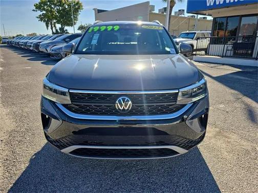 2023 Volkswagen Taos 1.5T SE