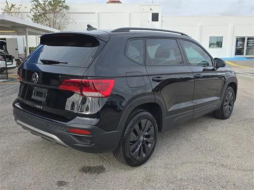 2022 Volkswagen Taos 1.5T S