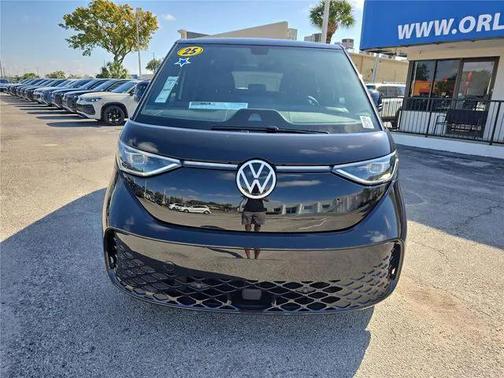 2025 Volkswagen ID. Buzz Pro S