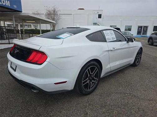 2020 Ford Mustang EcoBoost