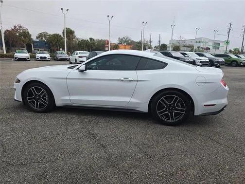 2020 Ford Mustang EcoBoost