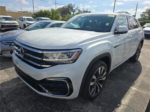2022 Volkswagen Atlas Cross Sport 3.6L V6 SEL Premium R-Line