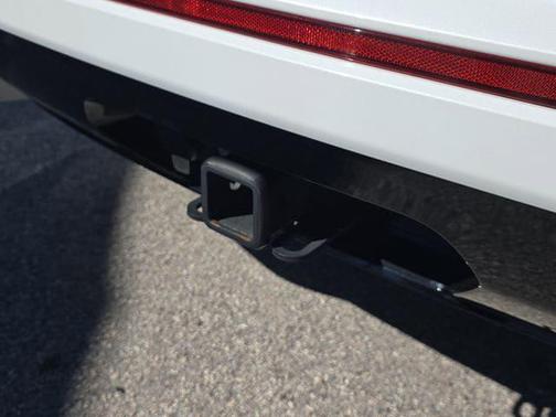 2022 Volkswagen Atlas Cross Sport 3.6L V6 SEL Premium R-Line