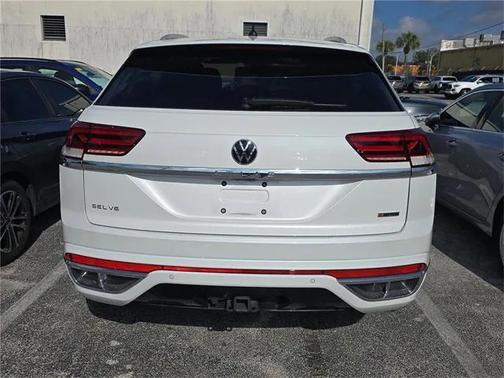 2022 Volkswagen Atlas Cross Sport 3.6L V6 SEL Premium R-Line