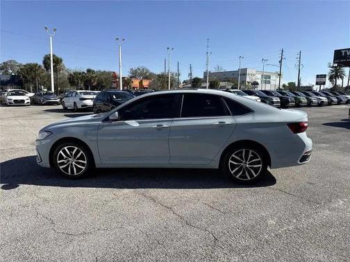 2026 Volkswagen Jetta 1.4T SE