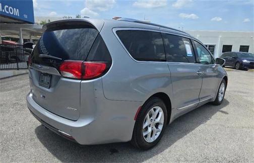 2020 Chrysler Pacifica Limited