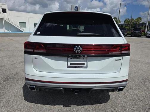 2025 Volkswagen Atlas 2.0T Peak Edition