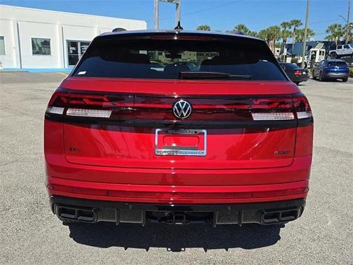 2025 Volkswagen Atlas Cross Sport 2.0T SEL
