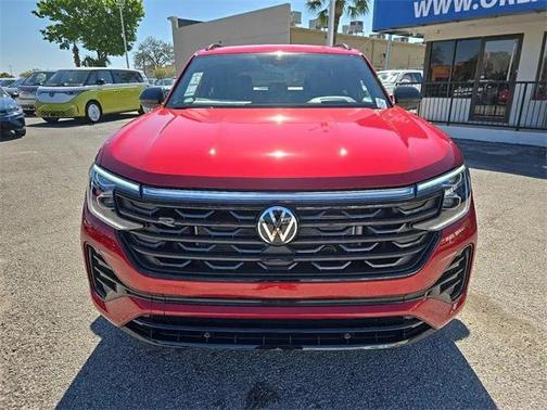 2025 Volkswagen Atlas Cross Sport 2.0T SEL