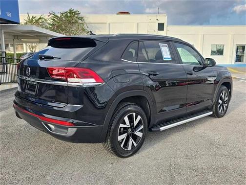 2020 Volkswagen Atlas Cross Sport 2.0T SE