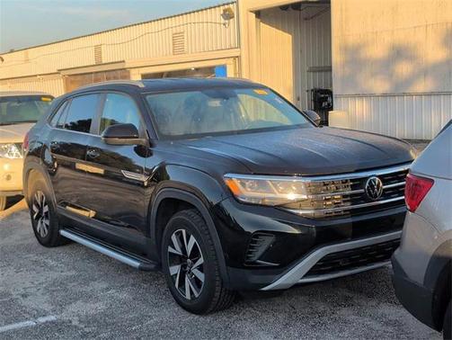 2020 Volkswagen Atlas Cross Sport 2.0T SE