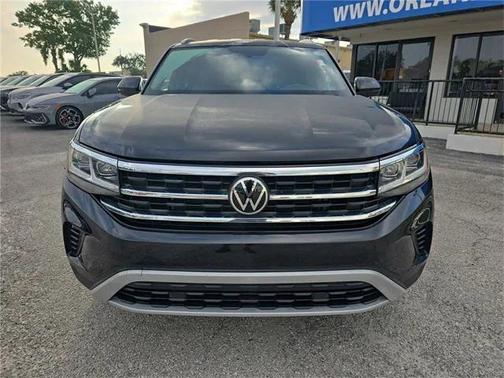 2020 Volkswagen Atlas Cross Sport 2.0T SE