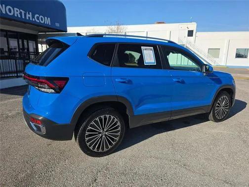 2025 Volkswagen Taos 1.5T SE
