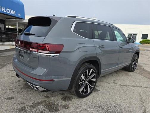 2025 Volkswagen Atlas 2.0T SEL Premium R-Line 4MOTION