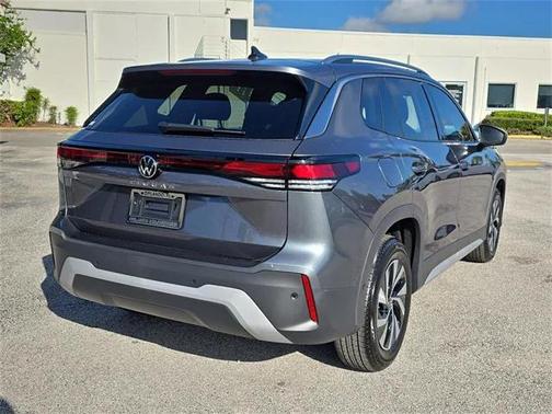 2025 Volkswagen Tiguan 2.0T S