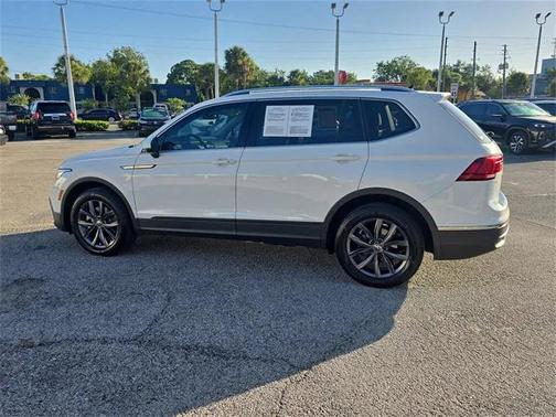 2022 Volkswagen Tiguan 2.0T SE