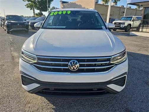 2022 Volkswagen Tiguan 2.0T SE