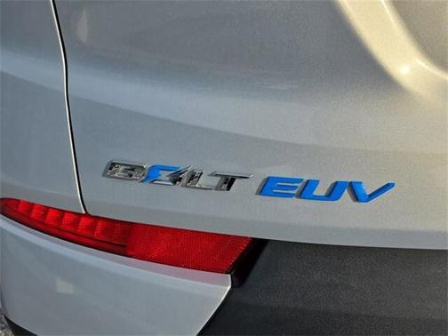 2023 Chevrolet Bolt EUV FWD LT