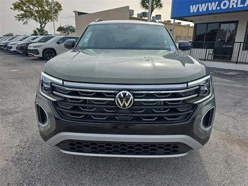 2026 Volkswagen Atlas Peak Edition