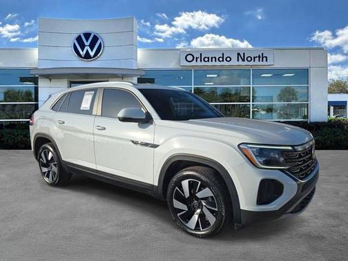 Pure White 2024 Volkswagen Atlas Cross Sport 2.0T SE w/Technology