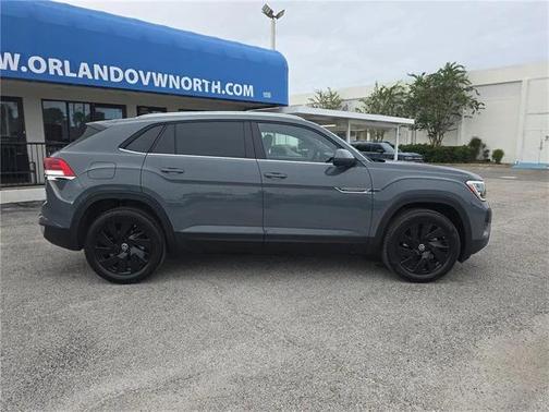 2026 Volkswagen Atlas Cross Sport 2.0T SE w/Technology