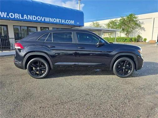 2023 Volkswagen Atlas Cross Sport 2.0T SEL