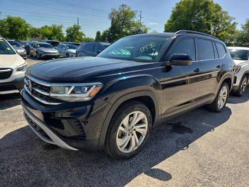 2023 Volkswagen Atlas 3.6L SE w/Technology