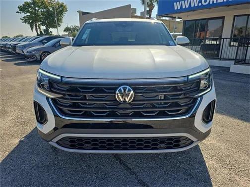 2026 Volkswagen Atlas Cross Sport 2.0T SEL