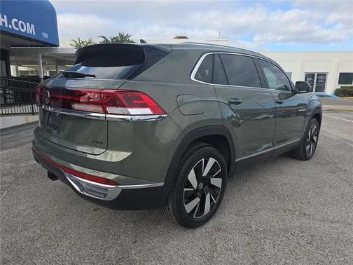 2026 Volkswagen Atlas Cross Sport 2.0T SEL