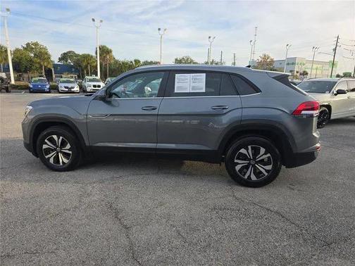 2025 Volkswagen Atlas Cross Sport 2.0T SE