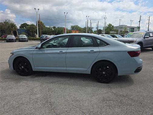 Gray 2026 Volkswagen Jetta 1.4T SE