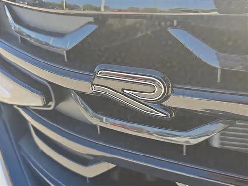 2026 Volkswagen Atlas Cross Sport 2.0T SEL