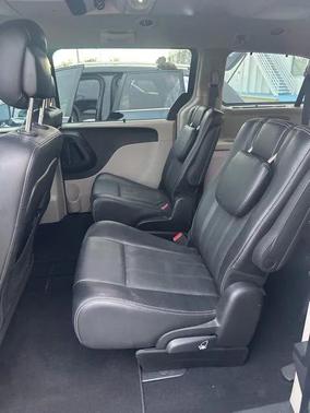 2013 Chrysler Town & Country Touring-L