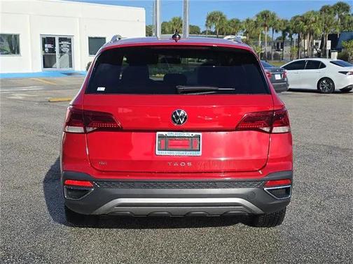 2022 Volkswagen Taos 1.5T SE