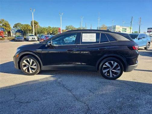 2023 Volkswagen ID.4 Pro