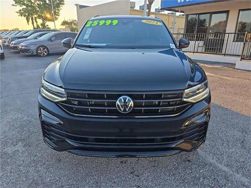 2024 Volkswagen Tiguan 2.0T SE R-Line Black