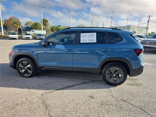 2025 Volkswagen Taos 1.5T S