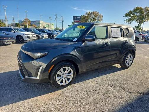 2024 Kia Soul LX