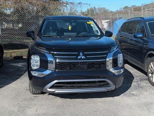 2025 Mitsubishi Outlander SE 2.5 2WD