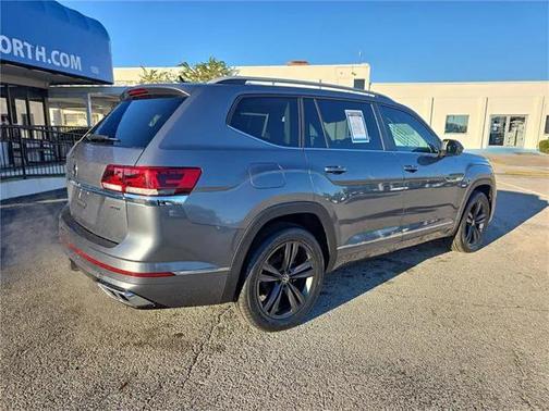 2022 Volkswagen Atlas 3.6L SEL