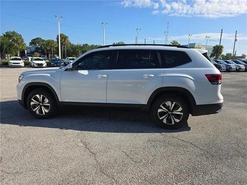 2026 Volkswagen Atlas 2.0T SE