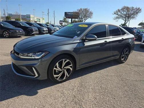 2025 Volkswagen Jetta 1.5T SEL