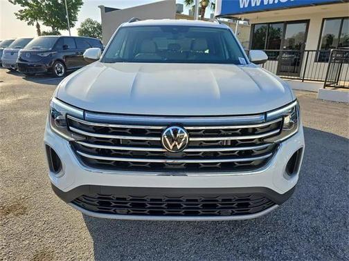 2025 Volkswagen Atlas 2.0T SE